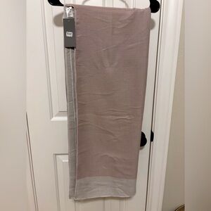 Nordstrom Rack Womens Long Shawl Casual Reversible One Size